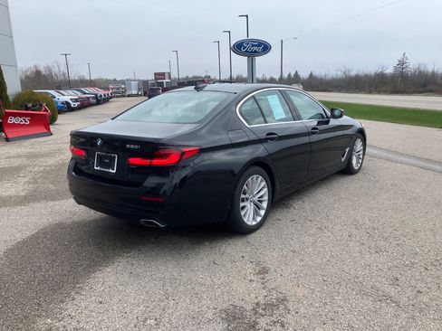 Used 2021 BMW 530i xDrive AWD/4WD image 5