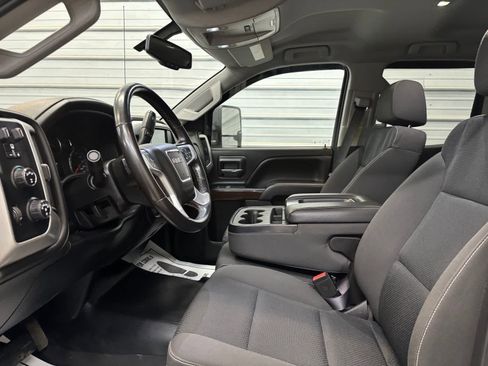 Used 2017 GMC Sierra 3500 SLE w/ SLE Fleet Preferred Package AWD/4WD image 12