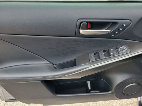 Used 2024 Lexus IS 350 F Sport RWD image 16