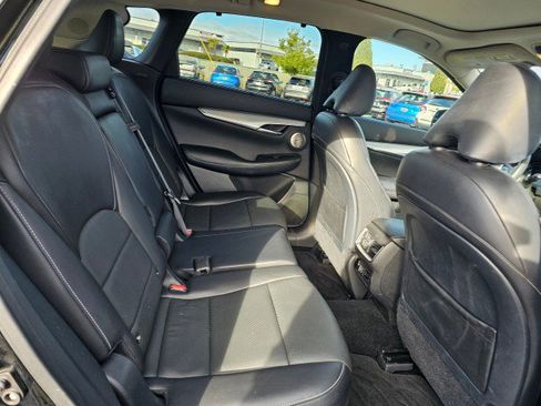 Used 2021 INFINITI QX50 Sensory image 16