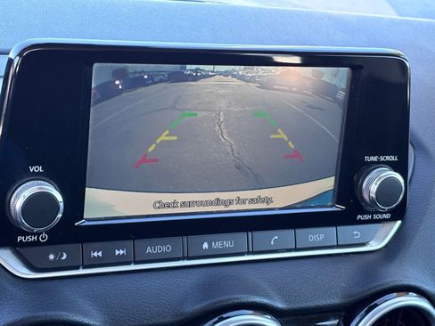 Used 2024 Nissan Sentra S FWD image 29
