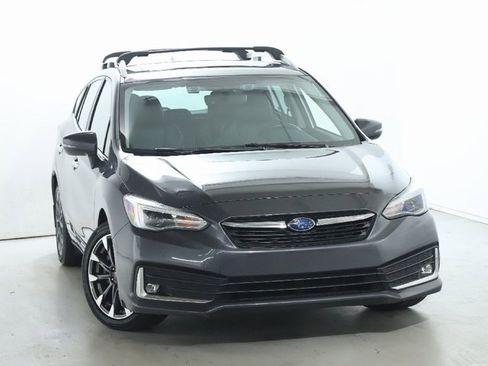 Used 2022 Subaru Impreza 2.0i Limited w/ Popular Package #2 image 2