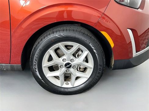Used 2024 Kia Soul LX w/ Option Group 015 image 33
