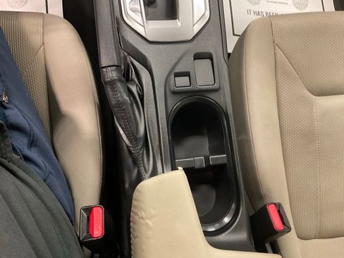 Used 2018 Subaru Impreza 2.0i image 16