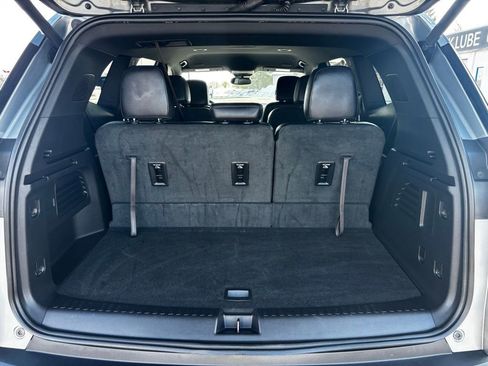 Used 2025 GMC Acadia Elevation w/ Elevation Premium Package image 28