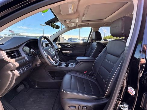 Used 2023 GMC Acadia Denali w/ Denali Ultimate Package AWD/4WD image 18