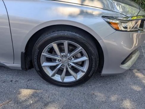 Used 2021 Honda Accord LX image 11