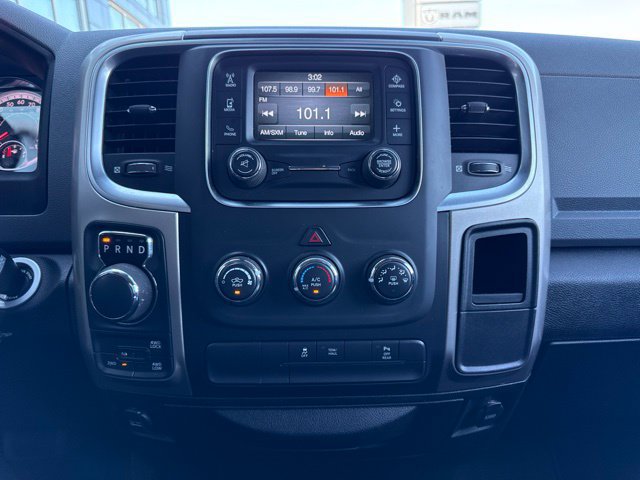 Used 2019 RAM 1500 Warlock AWD/4WD image 14