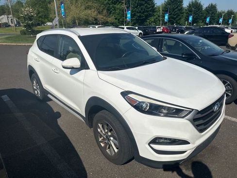 Used 2017 Hyundai Tucson SE Plus AWD/4WD image 14