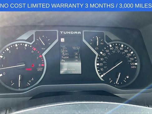 Used 2022 Toyota Tundra SR5 w/ SR5 Convenience Package image 21