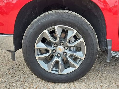 Certified 2026 Chevrolet Silverado 1500 LT w/ Texas Edition Plus image 33