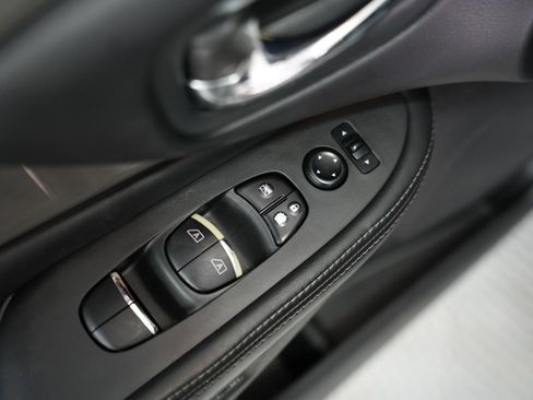 Used 2015 Nissan Murano SL w/ Cargo Package AWD/4WD image 45