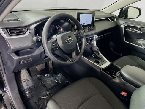 Certified 2025 Toyota RAV4 XLE image 10