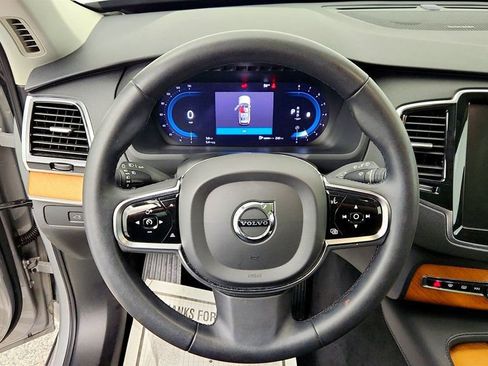 Used 2023 Volvo XC90 B6 Plus w/ Protection Package Premier AWD/4WD image 15