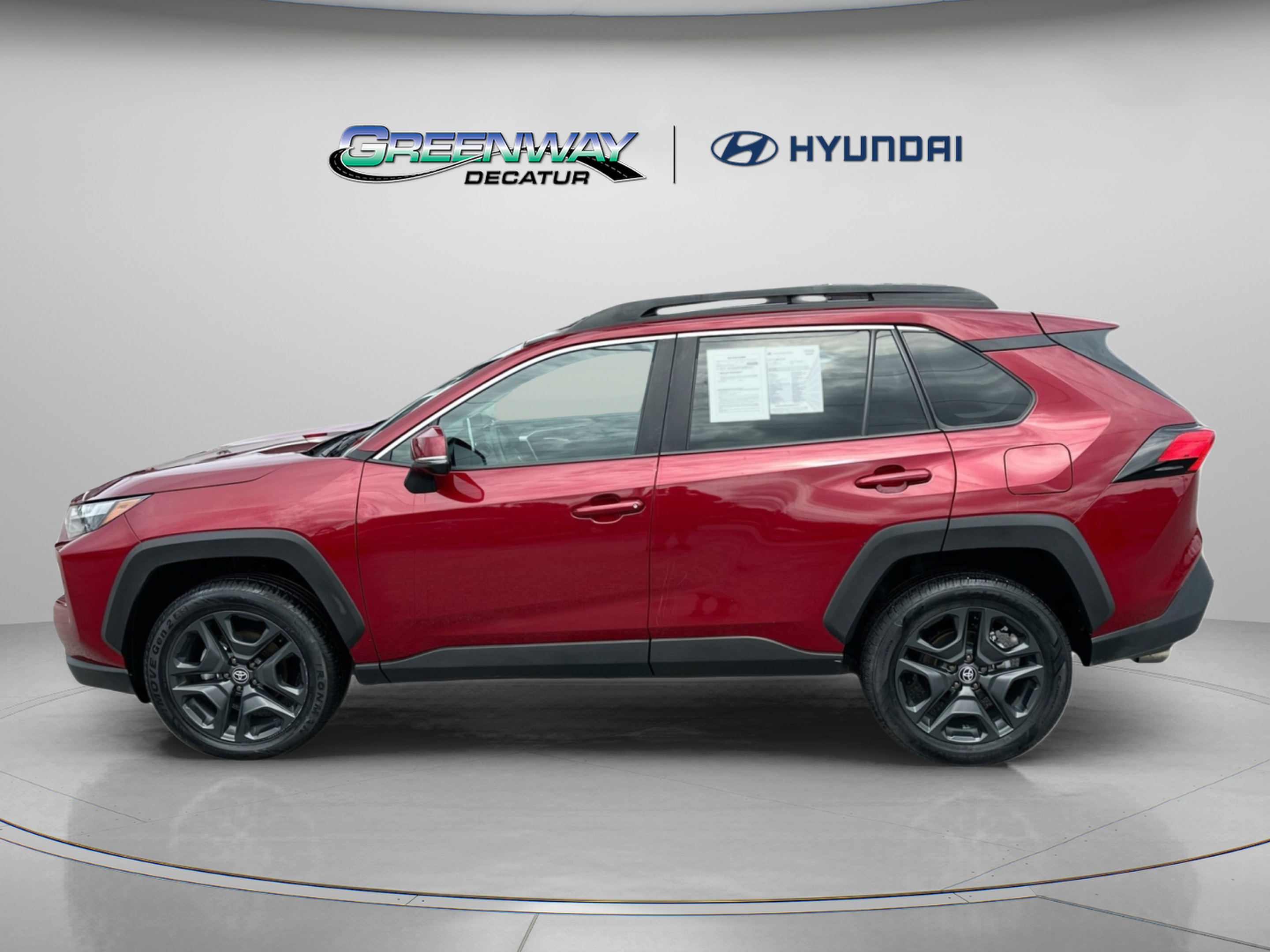 Used 2024 Toyota RAV4 Adventure AWD/4WD image 5