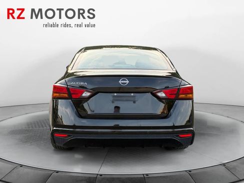 Used 2023 Nissan Altima 2.5 S FWD image 4