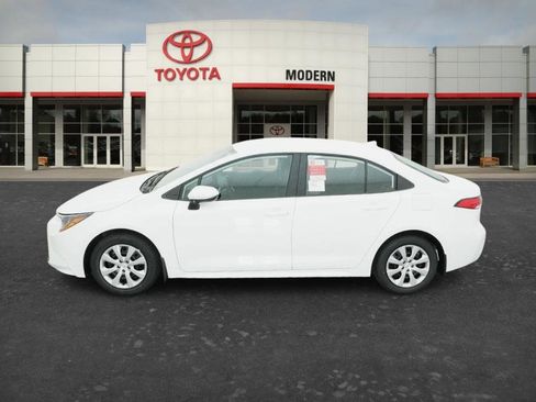 New 2026 Toyota Corolla LE image 21