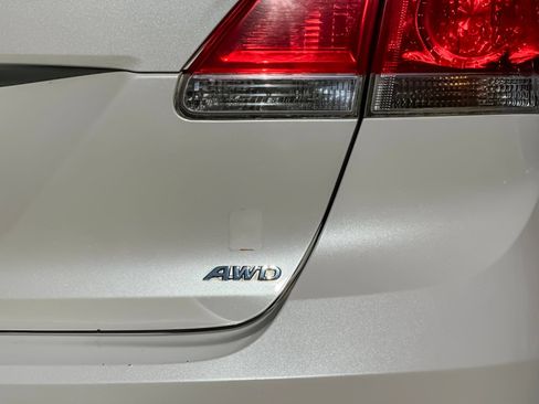 Used 2010 Toyota Venza AWD image 26