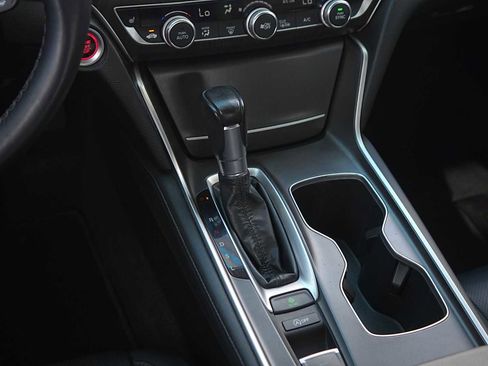 Used 2022 Honda Accord EX-L image 21