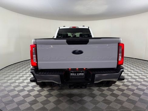 Used 2024 Ford F350 XLT image 6