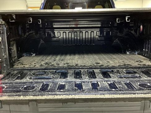 Used 2021 Ford F150 Lariat w/ Tow Technology Package image 8