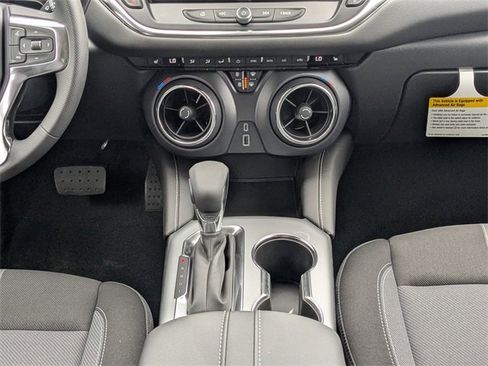 New 2025 Chevrolet Blazer LT w/ Midnight/Sport Edition image 20