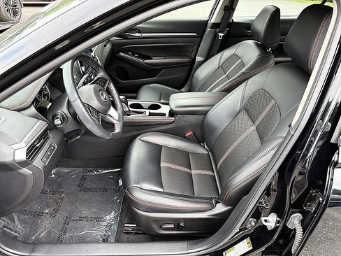 Certified 2024 Nissan Altima 2.5 SR FWD image 13