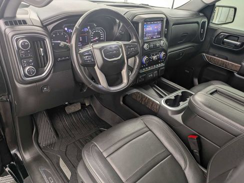 Used 2021 GMC Sierra 1500 Denali w/ Denali Ultimate Package AWD/4WD image 2
