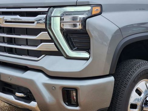 New 2026 Chevrolet Silverado 3500 High Country w/ High Country Premium Package image 14