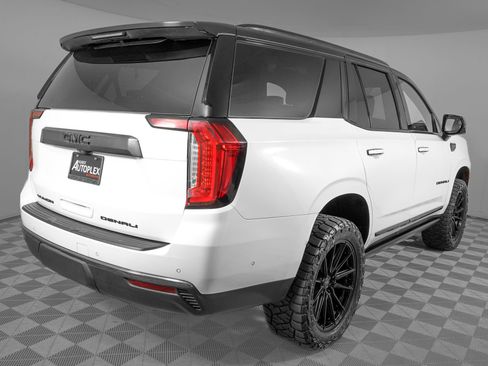 Used 2023 GMC Yukon Denali Ultimate image 5