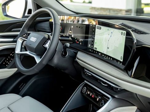 New 2026 Audi Q5 Premium Plus AWD/4WD image 35