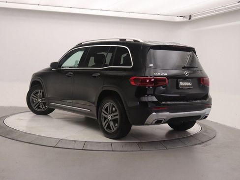Certified 2026 Mercedes-Benz GLB 250 image 2