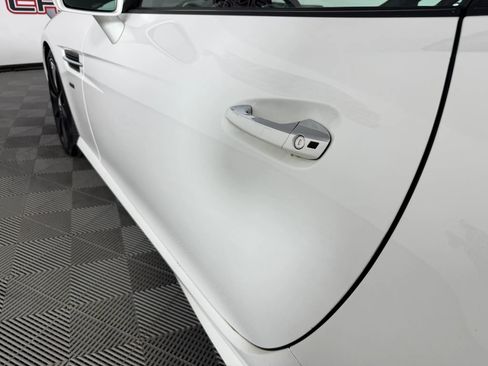Used 2015 Mercedes-Benz SLK 250 image 29