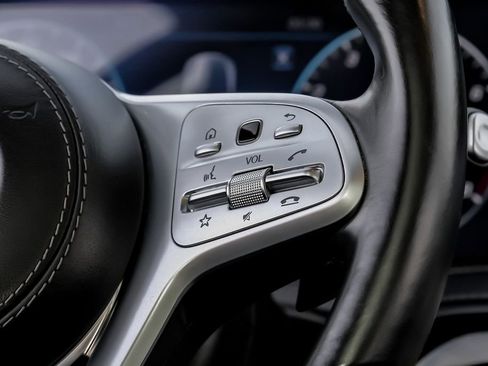 Used 2019 Mercedes-Benz S 560 4MATIC Sedan image 17