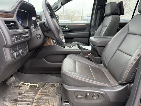 Used 2022 Chevrolet Tahoe High Country image 16