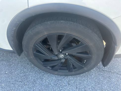 Used 2018 Nissan Murano SL w/ Midnight Edition Package AWD/4WD image 9
