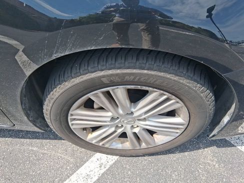 Used 2015 Lexus ES 350 w/ Premium Package FWD image 6