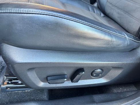 Used 2022 Mitsubishi Outlander SE image 37