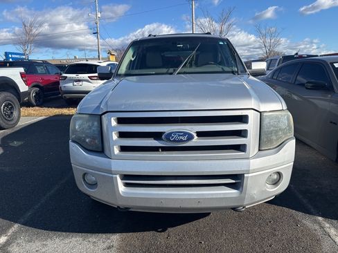 Used 2010 Ford Expedition Limited image 2