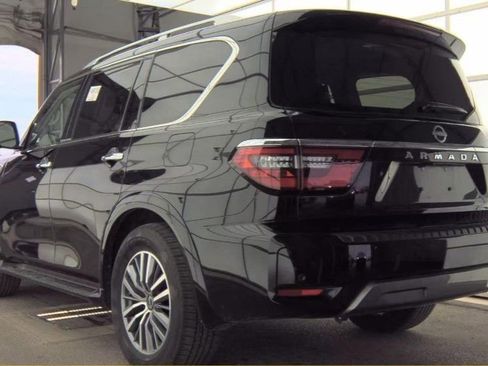 Used 2024 Nissan Armada SL w/ Cargo Package image 7