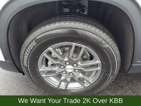 Used 2025 GMC Acadia Elevation image 22