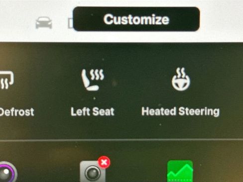 Used 2023 Tesla Model Y Performance AWD/4WD image 17