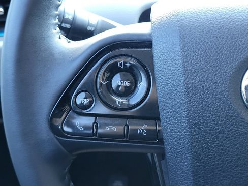 Used 2019 Toyota Prius XLE AWD/4WD image 15