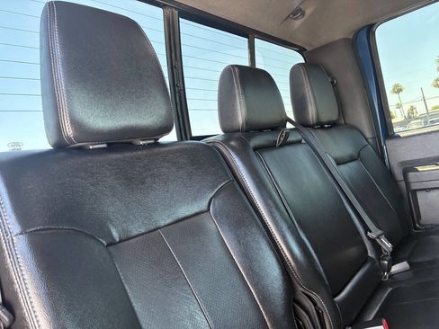 Used 2016 Ford F250 Lariat w/ Lariat Interior Package AWD/4WD image 23