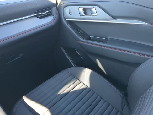 New 2026 Ford Explorer ST-Line w/ ST-Line Street Pack image 50