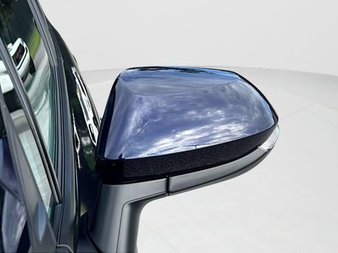 Used 2026 Toyota Corolla SE FWD image 25