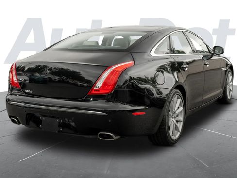Used 2012 Jaguar XJ RWD image 3