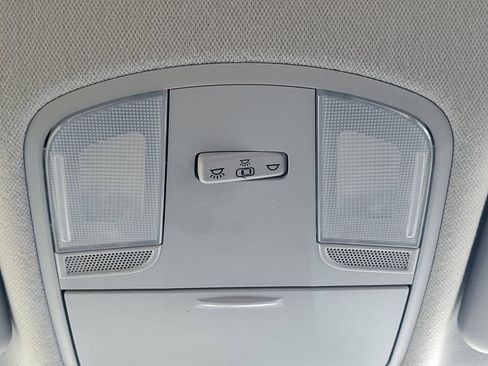 Used 2018 Hyundai Kona SE FWD image 27