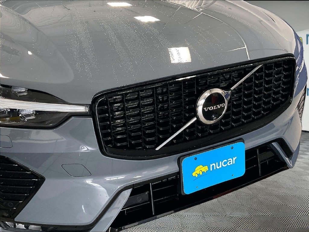 Used 2024 Volvo XC60 B5 Plus w/ Climate Package AWD/4WD image 32