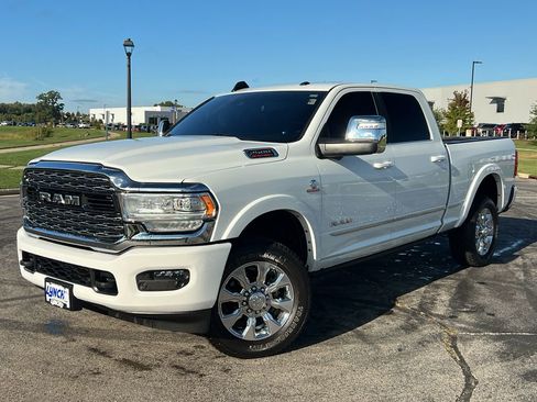 Used 2024 RAM 2500 Limited image 44
